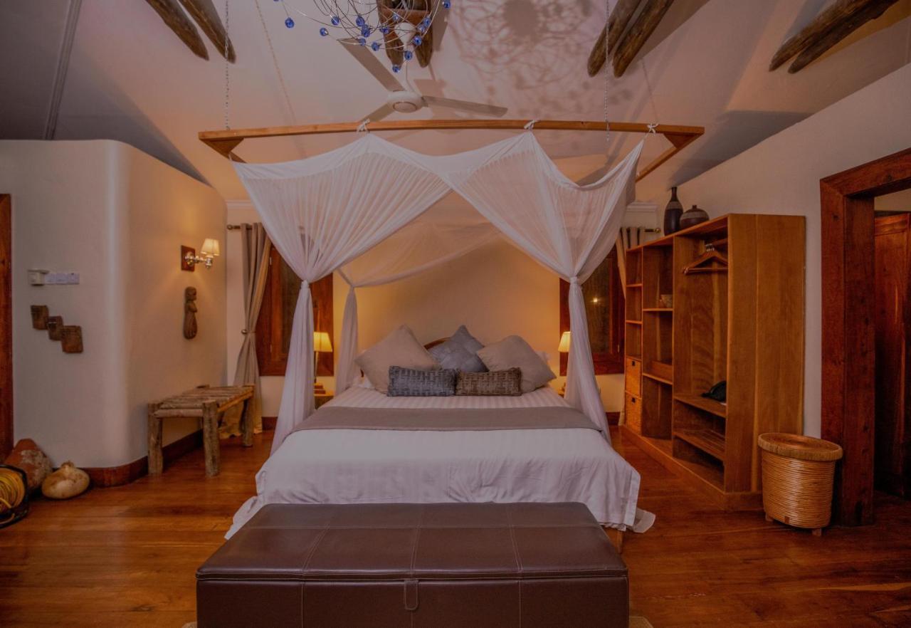 Escarpment Luxury Lodge Manyara Mto wa Mbu Ngoại thất bức ảnh