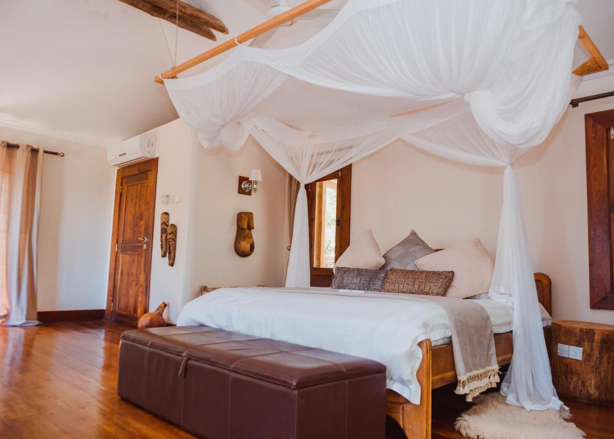 Escarpment Luxury Lodge Manyara Mto wa Mbu Ngoại thất bức ảnh