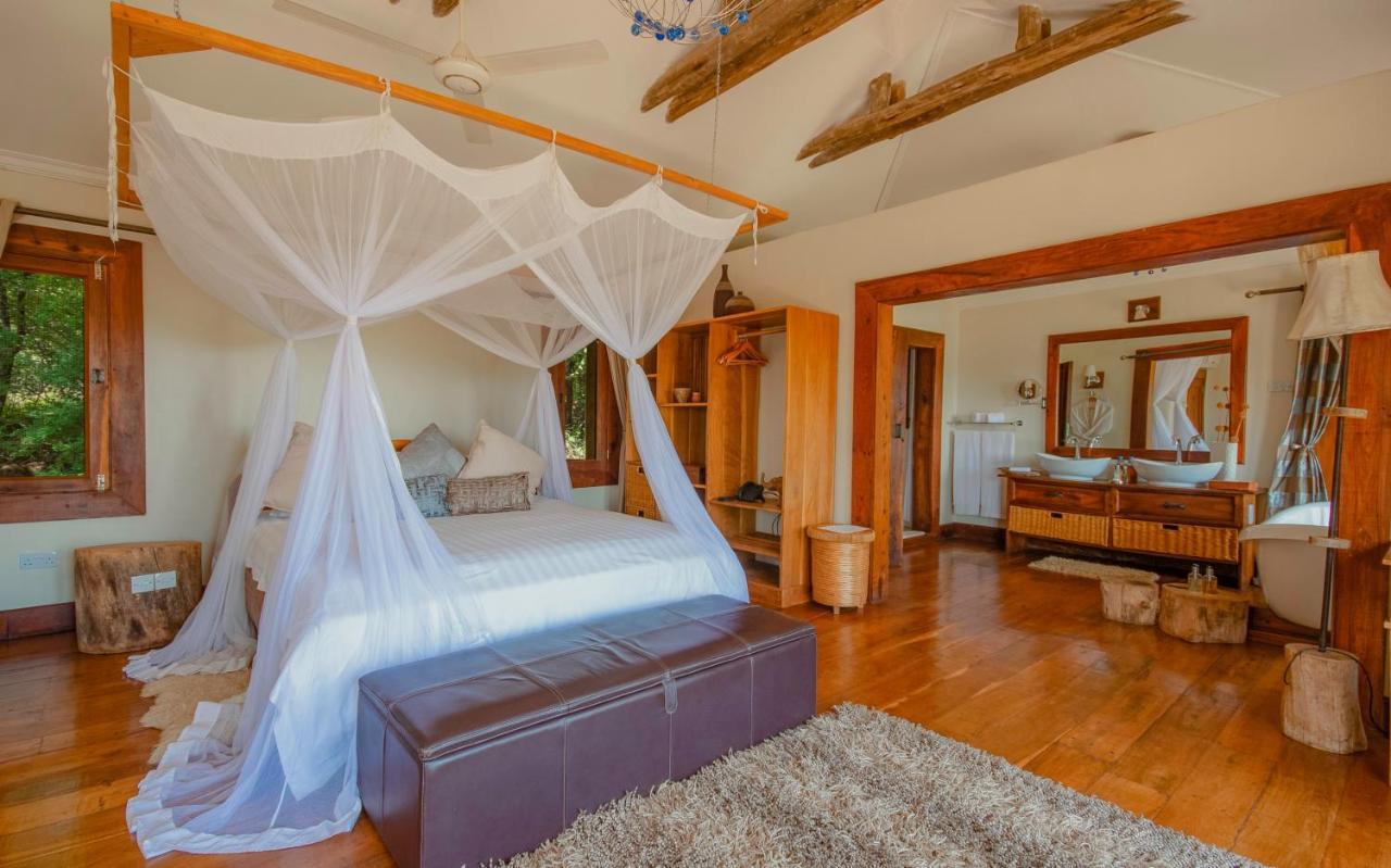 Escarpment Luxury Lodge Manyara Mto wa Mbu Ngoại thất bức ảnh