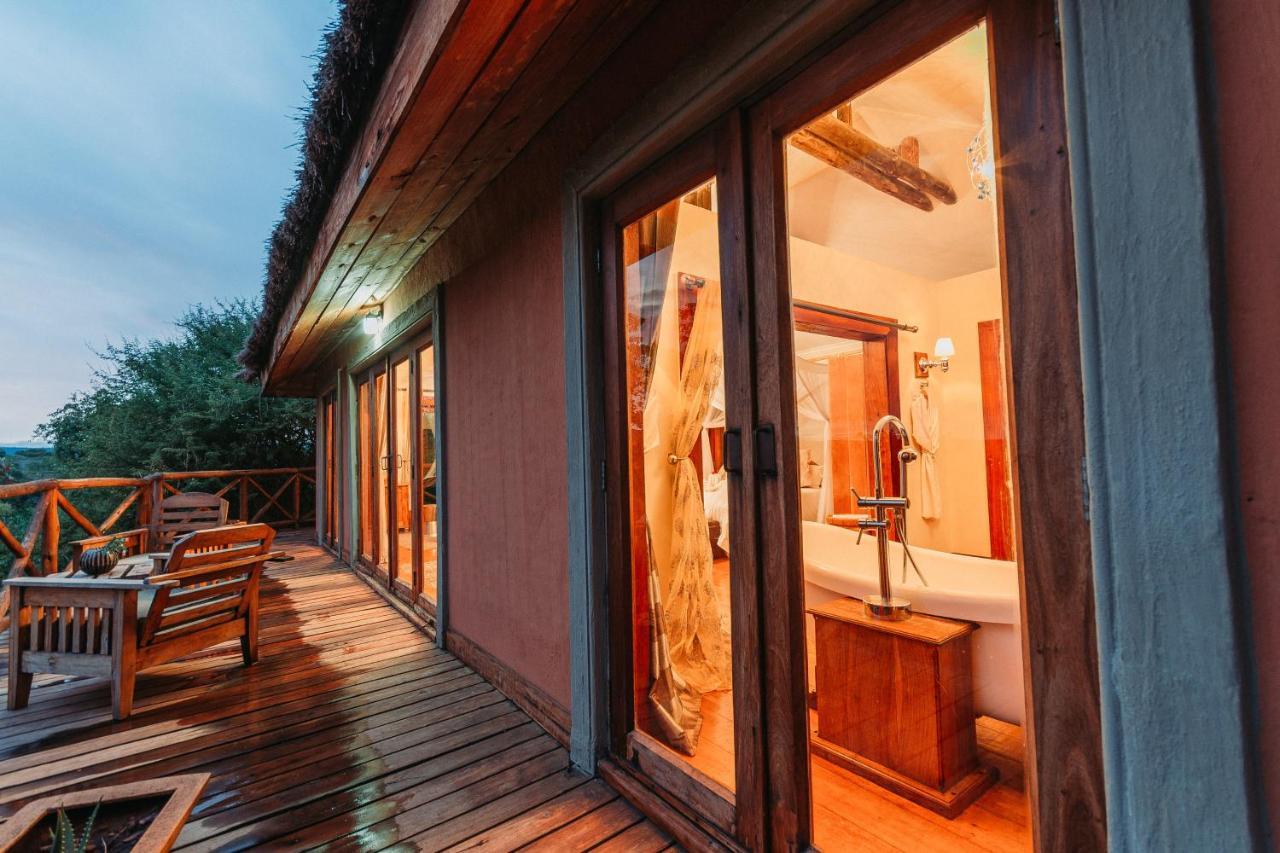 Escarpment Luxury Lodge Manyara Mto wa Mbu Ngoại thất bức ảnh